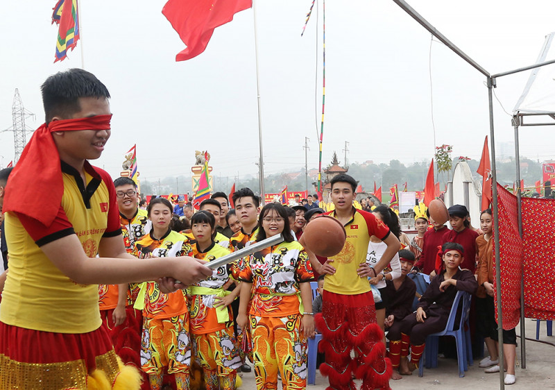 Phú Thọ: Nét đẹp văn hóa của trò chơi dân gian trong Lễ hội Đền Hùng - Ảnh 2