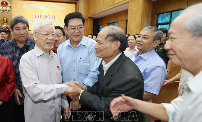 Cử tri Hà Nội vui mừng thấy Tổng bí thư, Chủ tịch nước mạnh khỏe