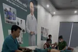 Thực hư “tiến sĩ nắn chỉnh xương” quảng bá chữa chậm nói tại Y Đức Vương