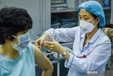 Hướng dẫn mới nhất về đối tượng, liều lượng, loại vắc-xin phòng Covid