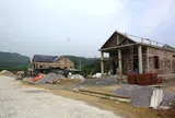 Bất ngờ với những ngôi nhà to, đẹp tại khu tái định cư dự án cao tốc Bắc - Nam