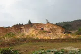 Phú Thọ: Vô tư khai thác đất giữa ranh giới 2 huyện Thanh Sơn và Thanh Thủy