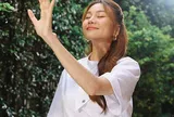 Siêu mẫu Thanh Hằng viên mãn với hạnh phúc, khoe sự rạng rỡ khi được “chọn mặt gửi vàng”