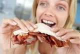 Những loại thực phẩm dù ăn ít cũng có thể gây sa sút trí nhớ
