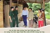 Sáng tình quân dân nơi biên giới