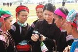 “Ký giả”… huyện lẻ