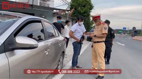 Buộc quay đầu nhiều trường hợp gian lận giấy tờ đi đường để qua chốt kiểm dịch