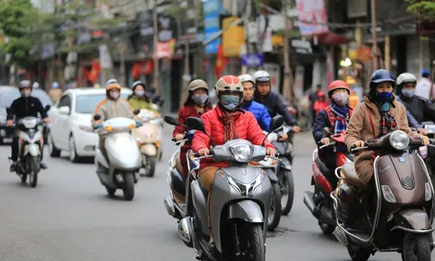 Bắc Bộ sáng và đêm trời rét, Trung Bộ và Tây Nguyên mưa dông