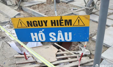 Hà Nội lại đào đường lát đá vỉa hè, phố phường bụi mù mịt