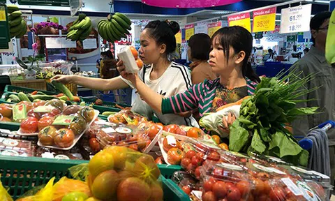 Không chỉ thịt lợn, nhiều mặt hàng thiết yếu cũng chịu áp lực tăng giá