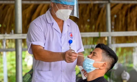 Thanh Hóa: Phát hiện thêm một ca nhiễm Covid- 19 qua test nhanh tại chốt kiểm dịch