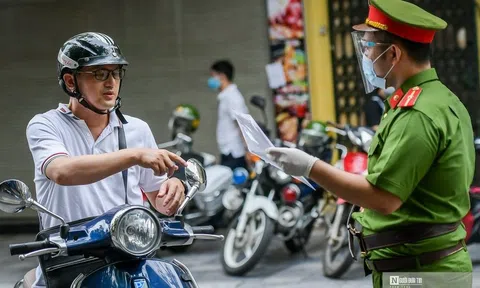 Hà Nội: Bất chấp không đeo khẩu trang, nhiều trường hợp bị xử lý