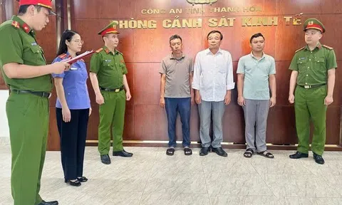 Bắt chủ tịch xã và 2 giám đốc doanh nghiệp ở Thanh Hóa