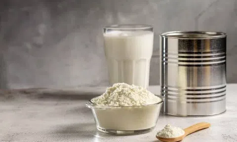 Một công ty phân phối sữa tại Việt Nam gian dối mặt hàng, người tiêu dùng bức xúc