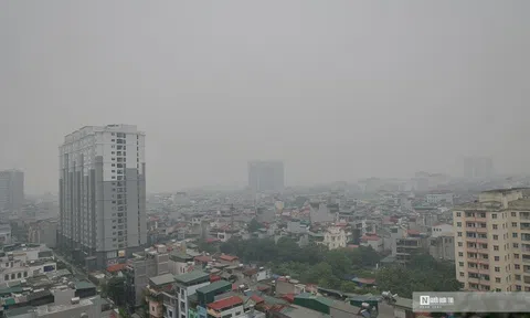 Hà Nội mù mịt do ô nhiễm không khí mức độ cao