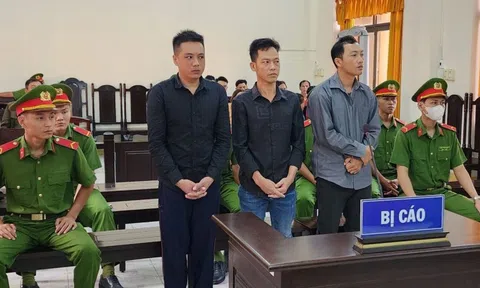 Buôn lậu 118 ngàn lít dầu, 3 bị cáo lãnh 22 năm tù