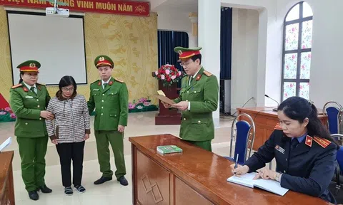 Bắt nguyên Trưởng phòng Kế hoạch- Tài chính Sở GD&ĐT Hà Giang