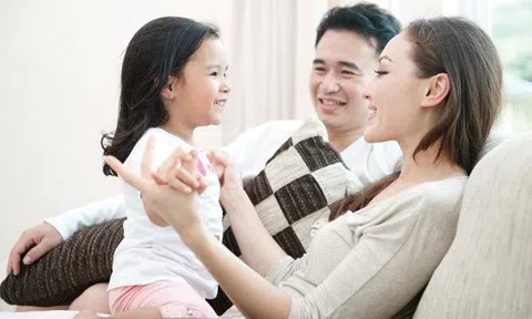 Hãy để con cái cảm nhận được hôn nhân hạnh phúc của cha mẹ