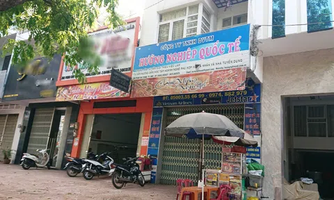 Bắt giam giám đốc công ty...ký hợp đồng 'chạy' việc vào ngành công an