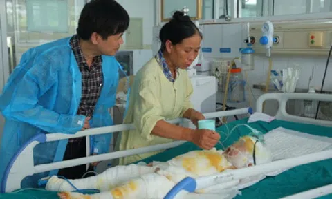 Thông tin mới nhất về 3 cháu bé bị bỏng tại lớp mầm non