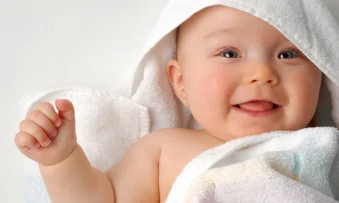 7 sai lầm thường gặp của cha mẹ khi chăm sóc trẻ sơ sinh