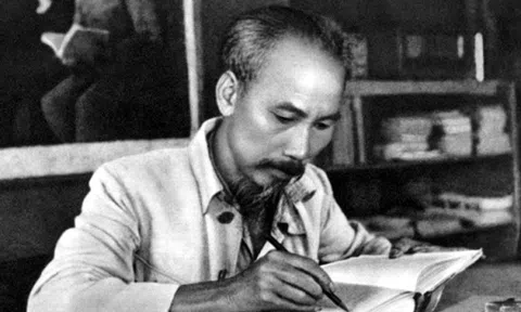 Báo chí là vũ khí cách mạng sắc bén