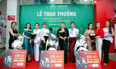 Tatu Group trao xe SH trong chương trình 'Nhập hàng liền tay – Nhận ngay quà khủng'