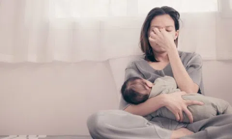 Thực trạng đột quỵ sau sinh của phụ nữ và dấu hiệu nhận biết