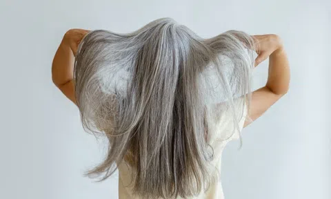 Tóc bạc sớm và cách để ngăn ngừa