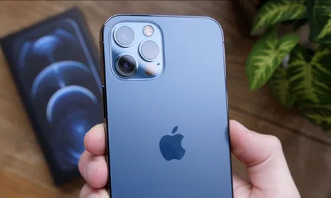 Mua iPhone 12 Pro max tại Hà Nội ở đâu? Lý do nên mua tại Clickbuy