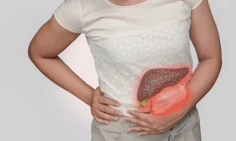 Viêm tụy mạn: Triệu chứng và nguyên nhân, biến chứng nguy hiểm