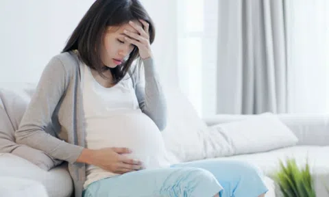 Tụt huyết áp ở phụ nữ mang thai cần khắc phục thế nào?