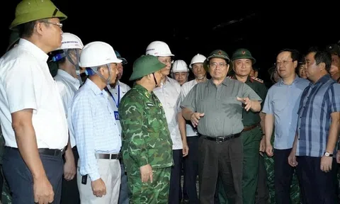 Hoàn lưu bão số 5 gây mưa lớn, Thủ tướng chỉ đạo tập trung khắc phục hậu quả