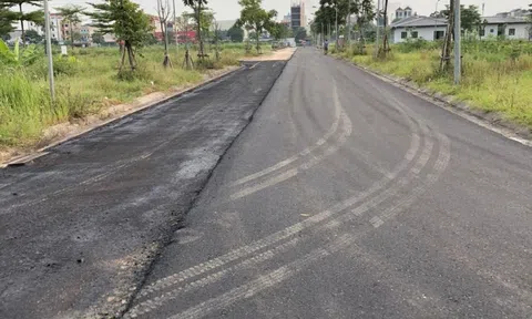 Công Ty CP Đầu tư phát triển Nhà và Xây dựng Tây Hồ:  Miễn nhiệm Tổng giám đốc, người đại diện theo pháp luật Công ty