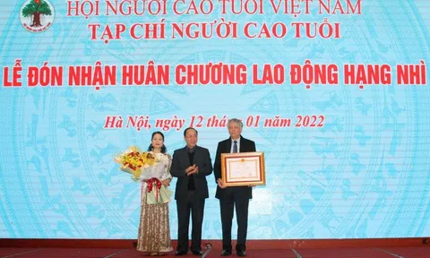 Tạp chí Người cao tuổi đón nhận Huân chương Lao động hạng Nhì