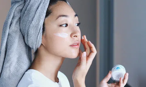 Bí quyết chăm sóc da mùa đông hiệu quả cho chị em