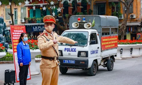 Hà Nội cấm phương tiện ra vào phố Nhà Thờ từ 17h30 chiều 24/12