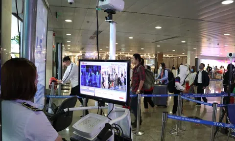 Người nhập cảnh  qua Cảng Hàng không Quốc tế Tân Sơn Nhất phải có kết quả xét nghiệm âm tính với SARS-CoV-2