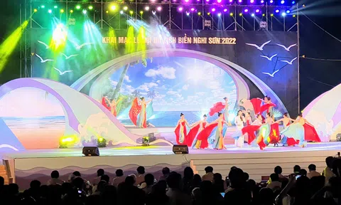 “Nghi Sơn – Sắc màu của biển”