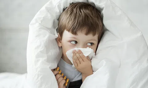 Cảm cúm mùa hè ở trẻ - Không nên bỏ qua những lưu ý này