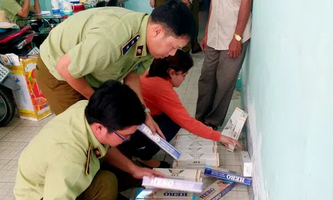 An Giang: Đội QLTT số 1 bắt giữ 1.020 bao thuốc nhập lậu