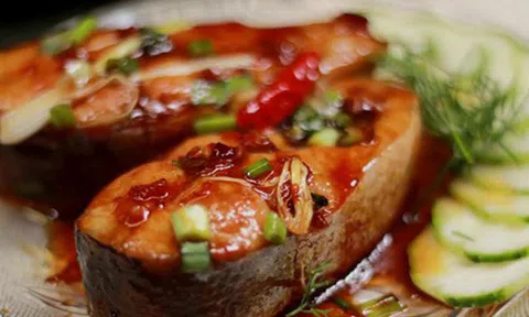 Dùng bí quyết kho cá đậm đà, ngậy béo thơm, cơm nấu bao nhiêu cũng không đủ