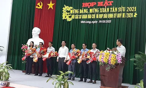 Vĩnh Long:  Thực hiện chiến lượt phát triển kinh tế xã hội năm 2021