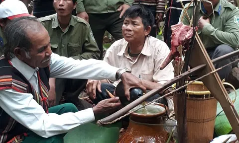 Cúng rừng - Nét văn hóa tín ngưỡng của người đồng bào Jrai