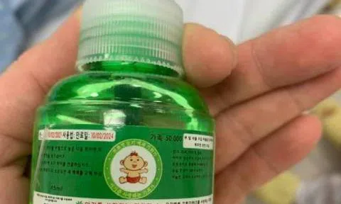 Các chuyên gia y học cảnh báo về tinh dầu đuổi muỗi khiến cả gia đình nhập viện