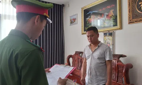 Bắt giám đốc công ty lấy sổ đỏ của người khác đem cầm 8 tỷ đồng