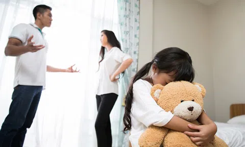 Những ảnh hưởng xấu đến trẻ em khi chứng kiến cha mẹ cãi vã
