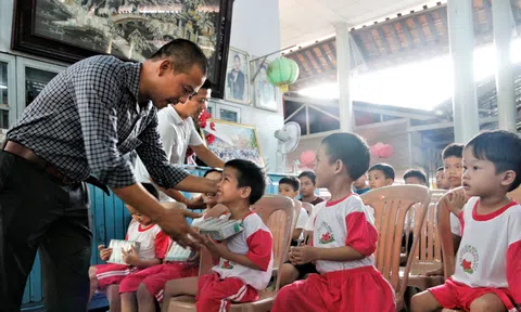 Quỹ sữa vươn cao việt nam 2021 của vinamilk sẽ có thêm 31.000 ly sữa từ sự tham gia của cộng đồng