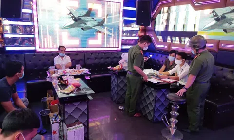 Đà Nẵng: Phát hiện nhóm thanh niên phê ma túy trong quán karaoke giữa mùa dịch