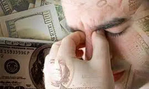 Vừa mới nhận lương đã hết tiền, mách bạn những cách sau để khắc phục tình trạng